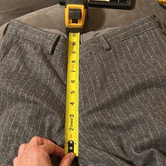 Express pants - Picture 3 of 7